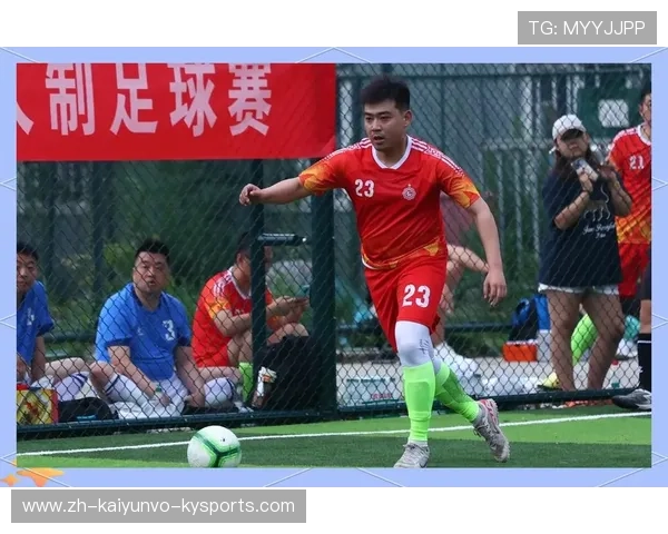 足球比赛中的进攻配合与团队协作